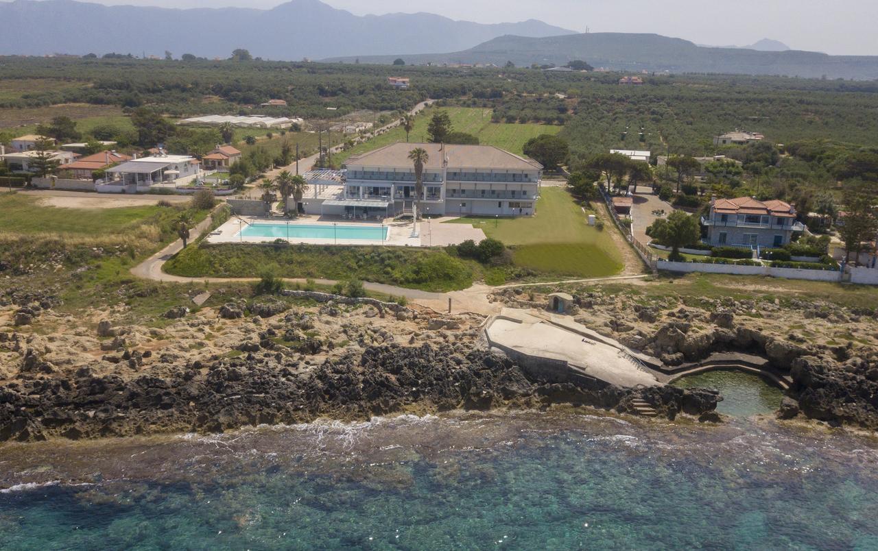Hotel Limenari فيلياترا المظهر الخارجي الصورة